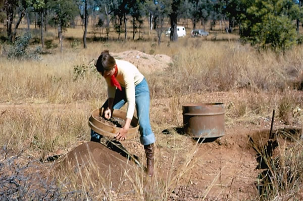 Rubyvale- Gem Hunting - Seventies